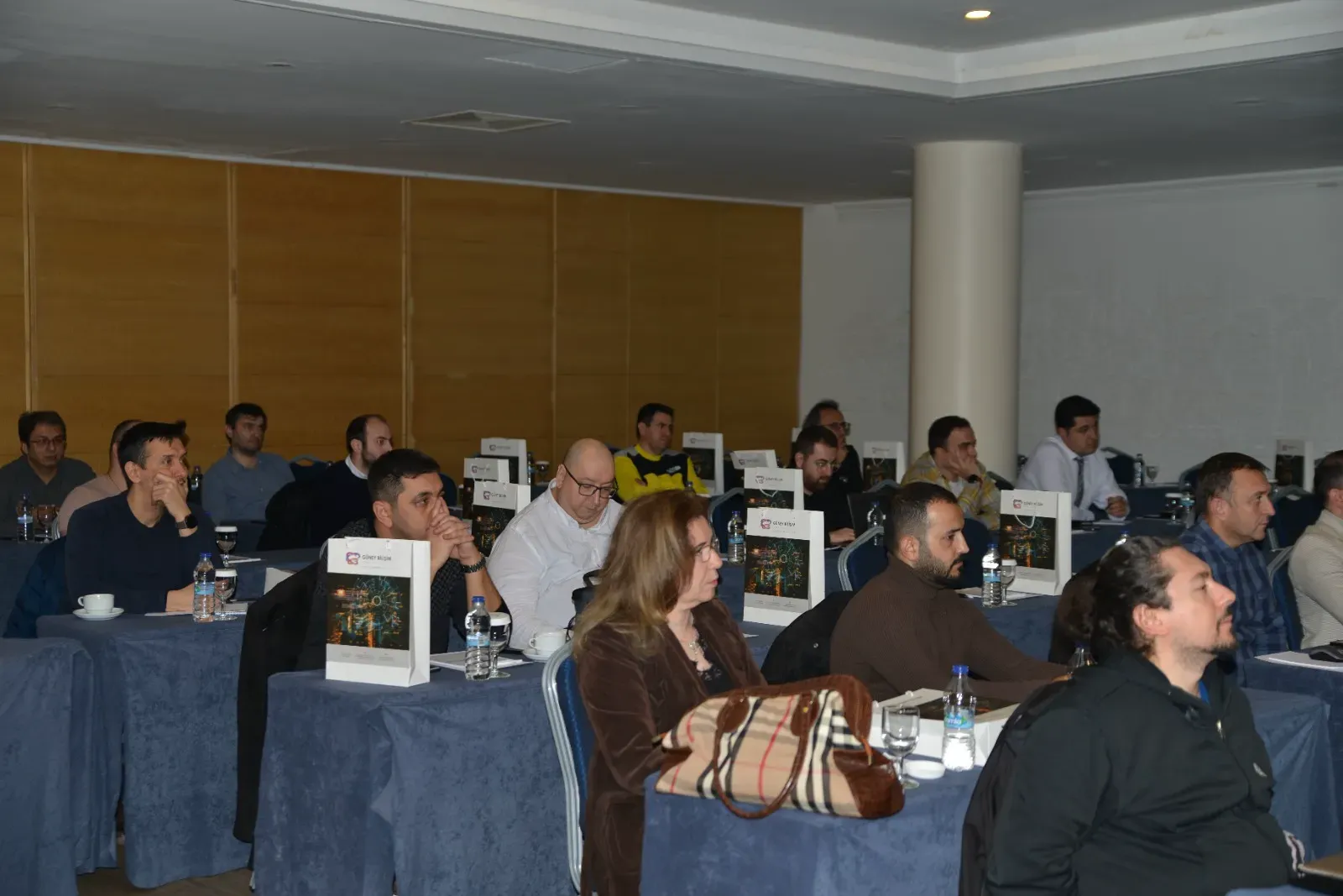 İstanbul Topkapı HolidayInn Hotel'de BT Liderleriyle Bir Araya Geldik!