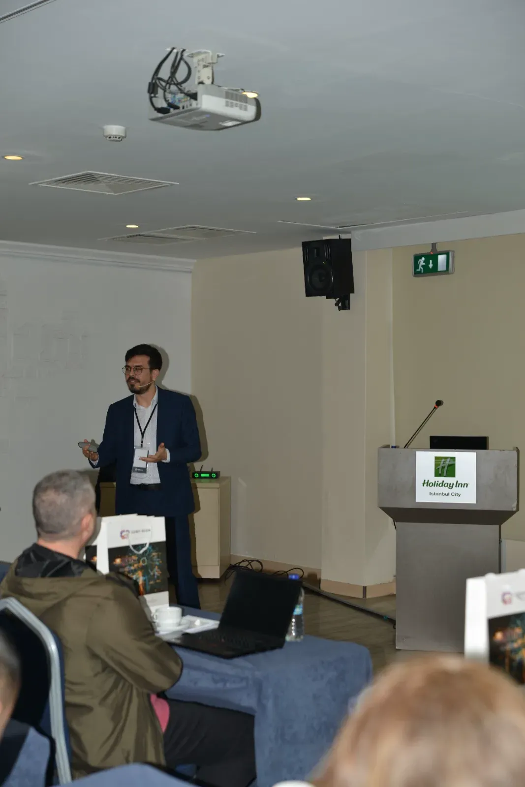 İstanbul Topkapı HolidayInn Hotel'de BT Liderleriyle Bir Araya Geldik!